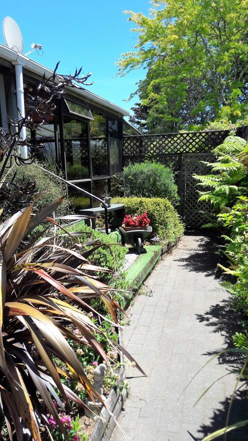 Absolute Riverside Turangi Extérieur photo