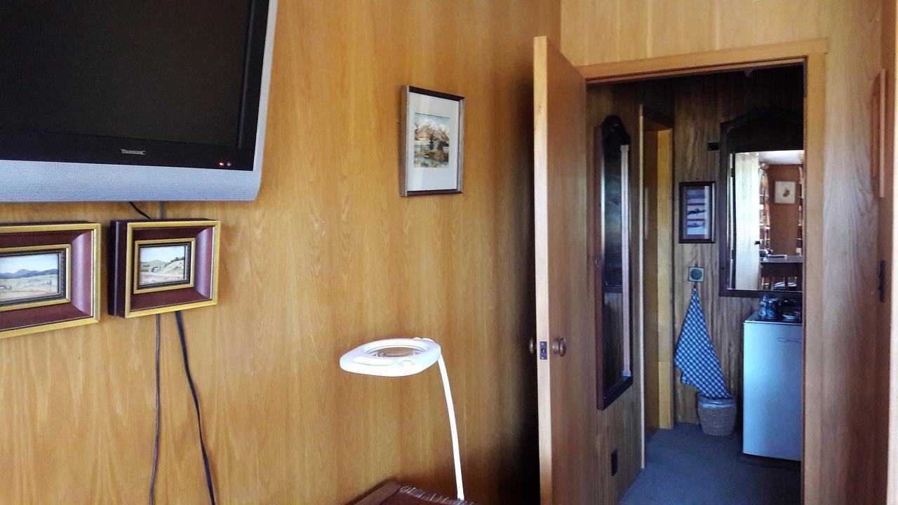 Absolute Riverside Turangi Extérieur photo